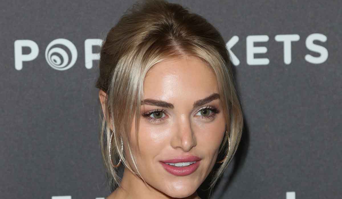 Michelle Randolph Height And Weight