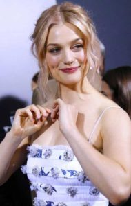 Alison Sudol Height Weight Body Stats Age Family Facts