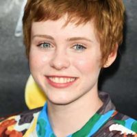 Sophia-Lillis-Height-Weight