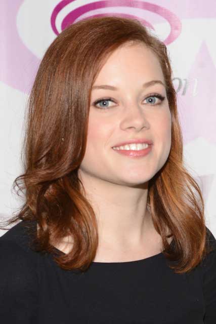 Jane Levy Height Weight Body Stats Age Family