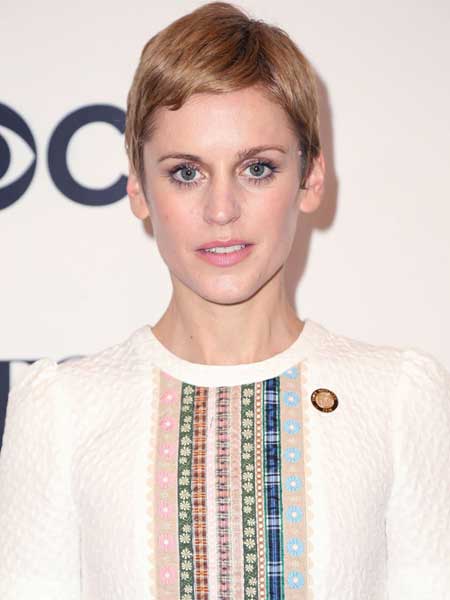 Denise Gough Height Weigh