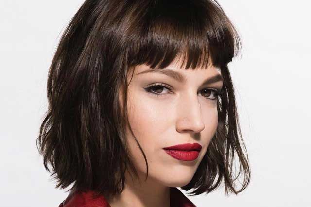 Úrsula Corberó Height Weight