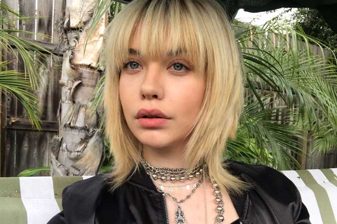Amanda Steele Height Weight Body Stats Age Family Facts