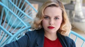 Odessa Young Height Weight Body Stats Age Family Facts