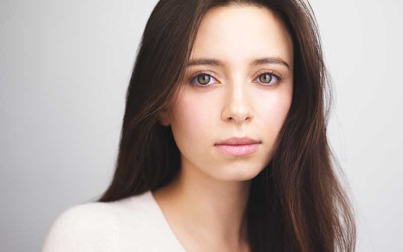Elizabeth-Cappuccino-Height