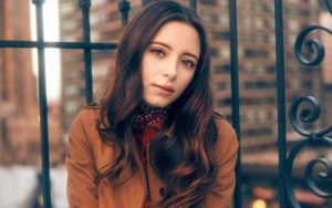 Elizabeth Cappuccino Height Weight Body Stats Age Family Facts