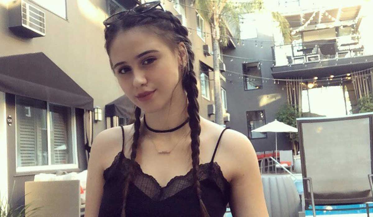 Maria-Bakalova-Height