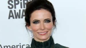 Elizabeth Tulloch Height Weight Body Stats Age Family Facts