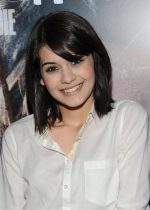 Sofia Black-D'Elia Height Weight Body Stats Age Family Facts