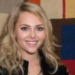 AnnaSophia-Robb-Height