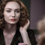 Eleanor-Tomlinson-Height