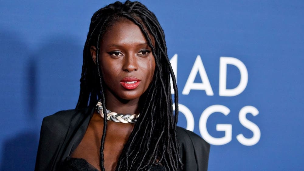 Jodie Turner-Smith Height Weight Body Stats Age Family Facts