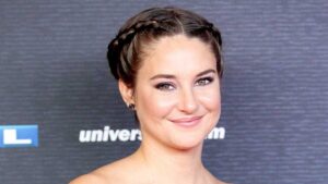 Shailene Woodley Height Weight Body Stats Age Family Facts