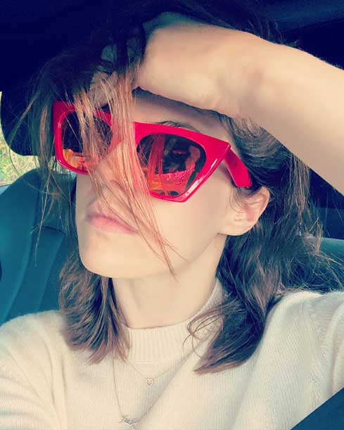 Alexandra-Daddario-Dating