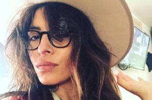 Sarah Shahi Height Weight Body Stats Age Family Facts