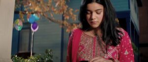 Iman Vellani Height Weight Body Stats Age Family Facts