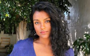 Simone Ashley Height Weight Body Stats Age Family Facts