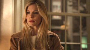 Sienna Miller Height Weight Body Stats Age Family Facts