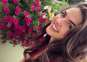 Sydney Craven Height Weight Body Stats Age Family Facts