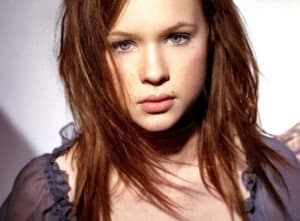 Thora Birch Height Weight Body Stats Age Family Facts
