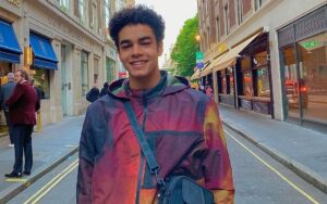 Amir Wilson Height Weight Body Stats Age Family Facts