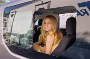 Justine Lupe Height Weight Body Stats Biography Facts