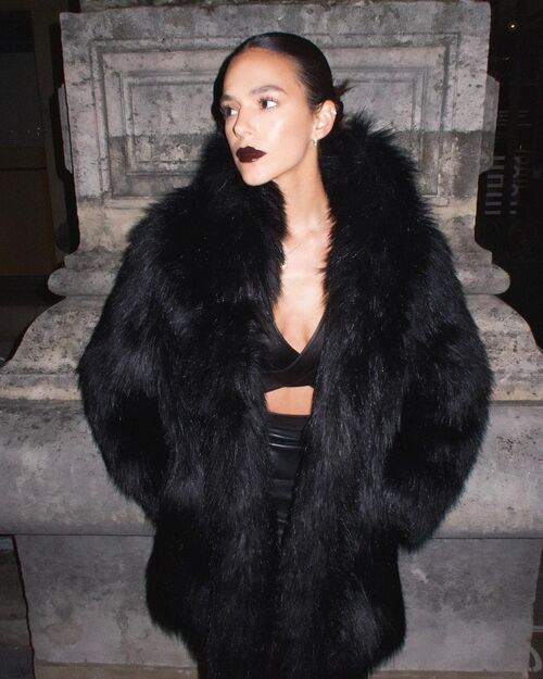 Bruna-Marquezine-Dating