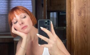 Hari Nef Height Weight Body Stats Biography Facts