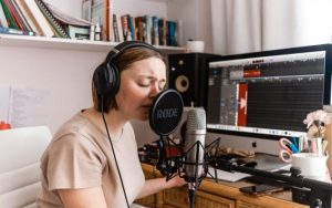 Top 5 Websites Every Music Lover Should Bookmark For Ultimate Musical Bliss