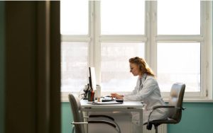 8 Safety Measures to Follow to Protect Your Commercial Window Films in Winters