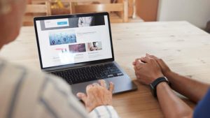 Finding the Best Arrangements a Manual for the Least Expensive Internet Based Shops