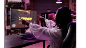 Mind Games: The Psychology of Winning in the World of Online Play