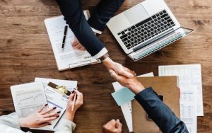Choosing the Right Custom Software Development Company: Key Considerations