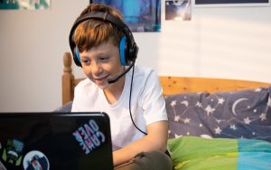 Virtual Reality in Online Gaming: Unveiling Immersive Experiences