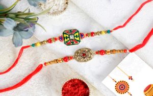 7 Special Rakhi Gifts from India to USA