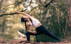 Healthy Gaming: Balancing Fun and Well-being in Online Gaming