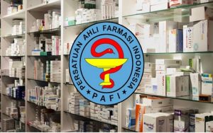 Is it permissible to take patented drugs without a doctor prescription?