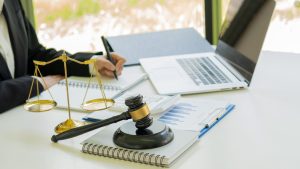 How Personal Injury Lawyers Help You Get the Justice You Deserve