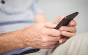Qualifying for a Free Phone: A Guide for Seniors