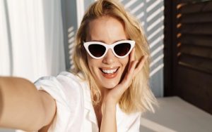 The Allure of Cat-Eye Glasses: A Timeless Fashion Statement