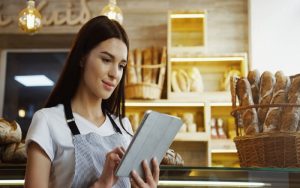 The Importance of Location: How to Pick the Best Spot for Your Bakery Franchise
