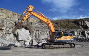 Hydraulic Grapple Attachment: An Essential Tool for Heavy Machinery