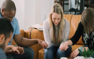 70 Powerful Opening Prayers for Bible Study
