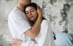 How to Build a Strong Emotional Connection