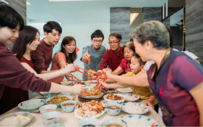 Where to Enjoy a Meaningful CNY Reunion Dinner with Your Family