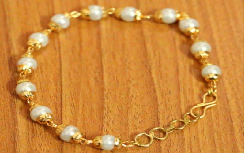 Exquisite Women's Pearl Bracelets Enhance Your Elegance and Style Today