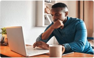 How an Online Life Coach Helps You Achieve Personal Growth