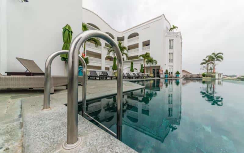 Luxury Hotels in Phuket A Haven of Elegance and Tranquillity