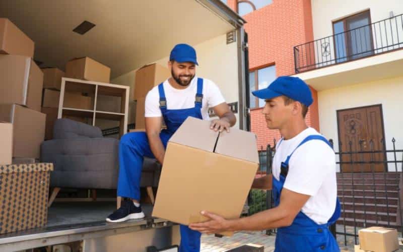 Why Long-Distance Moves Need Real Pros