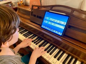 Play Piano Anytime: Discover Apps That Make Learning Easy and Fun